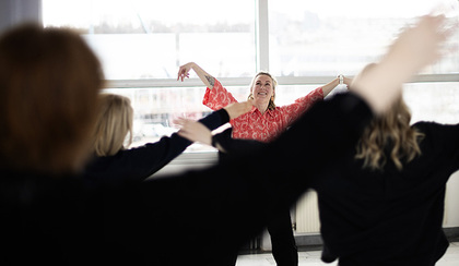 Yoga för alla - från stol