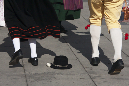 Lättdansat med Folkdanslaget Rillen